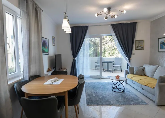 Luxury Apartment Gina With A Terrace
